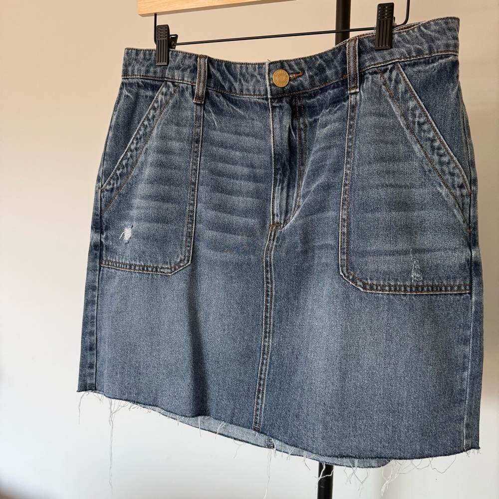 KUT Denim Mini Skirt Size 10 Effortless Everyday Fit